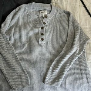 Gray sweater